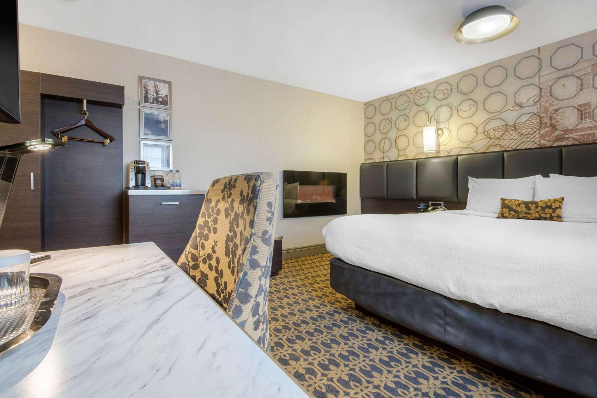 The Champlain Waterfront Hotel Ascend Hotel Collection Orillia Zewnętrze zdjęcie