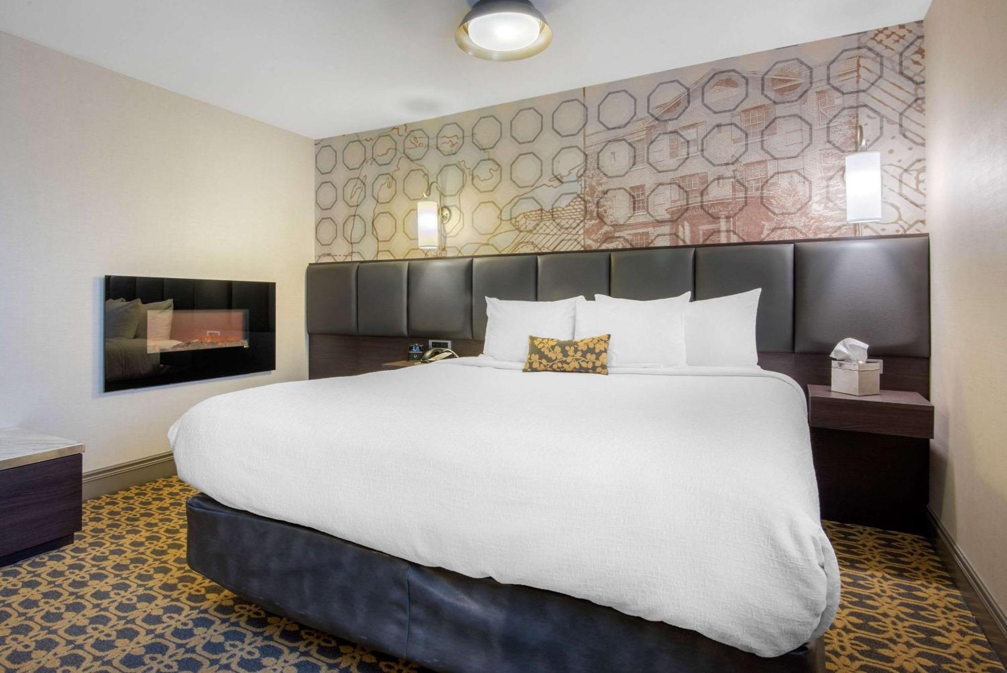 The Champlain Waterfront Hotel Ascend Hotel Collection Orillia Zewnętrze zdjęcie
