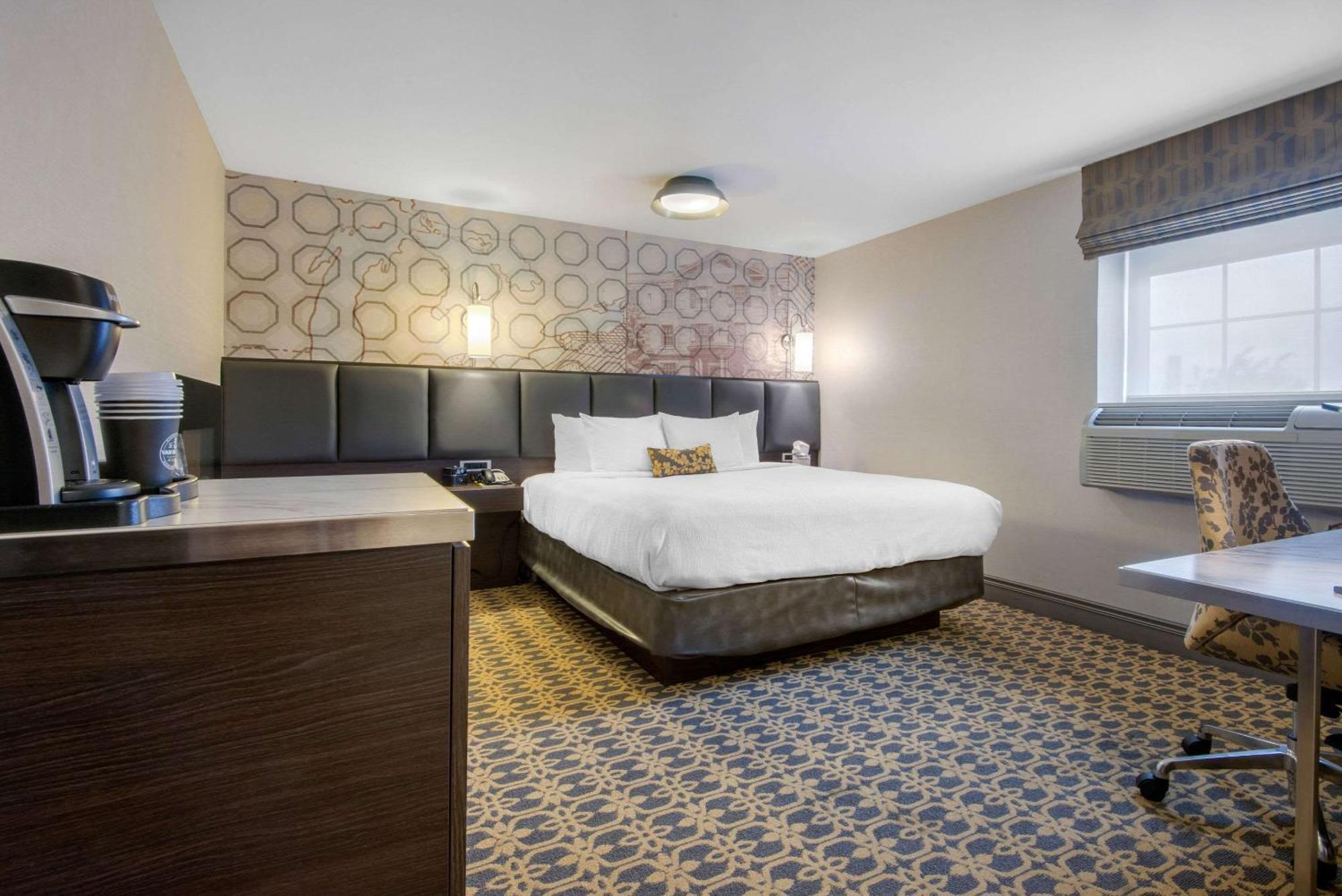 The Champlain Waterfront Hotel Ascend Hotel Collection Orillia Zewnętrze zdjęcie