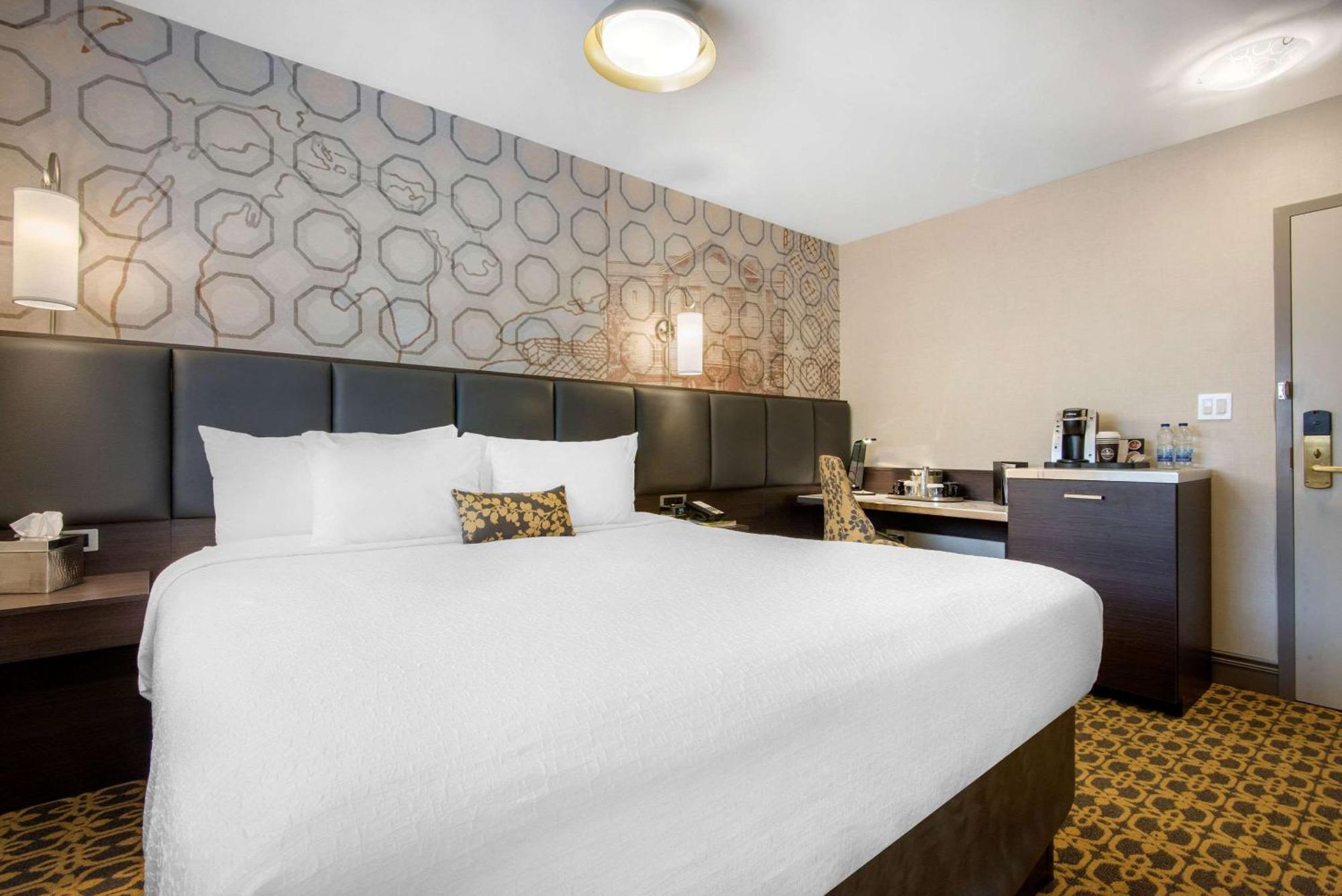 The Champlain Waterfront Hotel Ascend Hotel Collection Orillia Zewnętrze zdjęcie