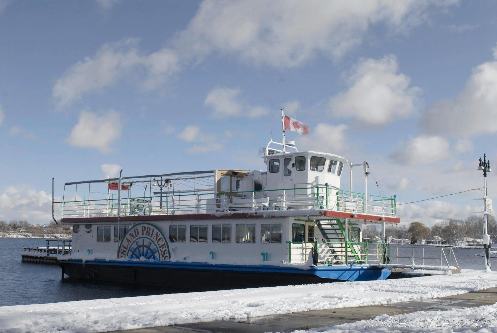 The Champlain Waterfront Hotel Ascend Hotel Collection Orillia Zewnętrze zdjęcie